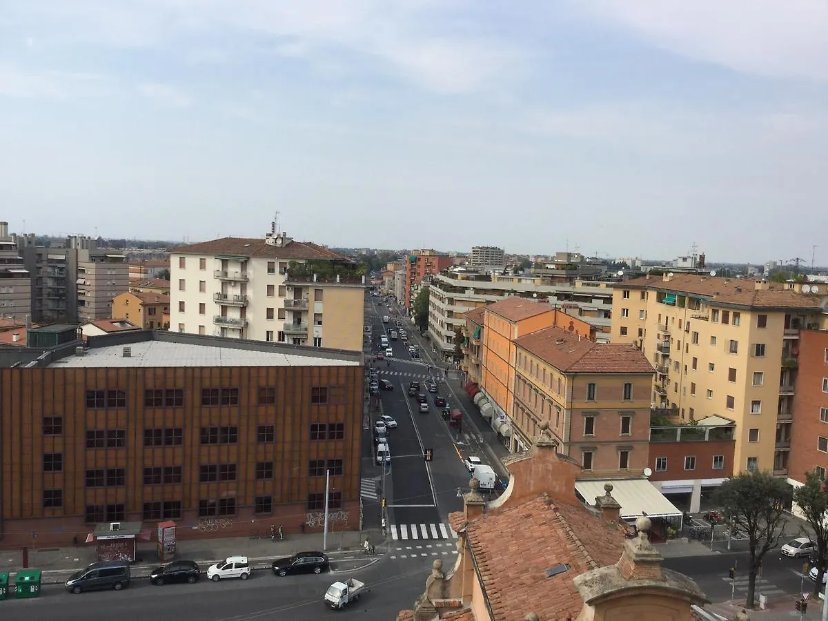 Stayinbologna 3 0*, Bologna Italy